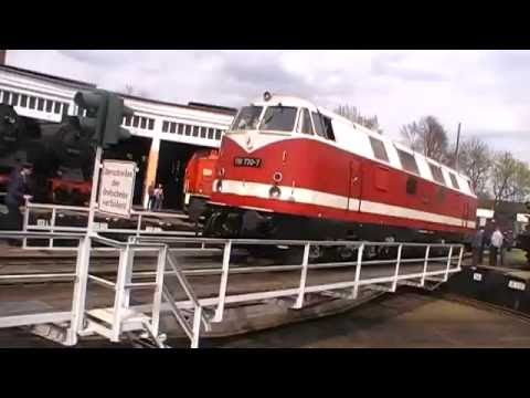 Baureihe 118 770-7 beim Tag der offenen Tür im Bw Glauchau