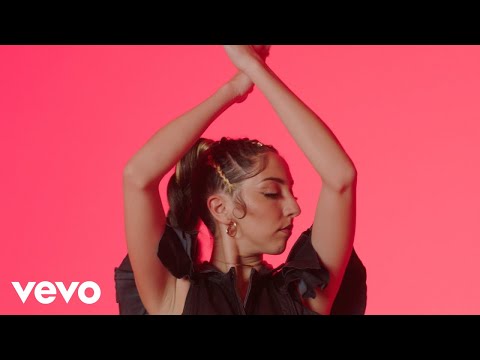 Lucía Fernanda - Bailando Con Mi Gente