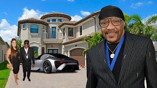 Meet Ernie Isley (Isley Brothers) Wife, Daughter, Age, Net Worth & Lifestyle