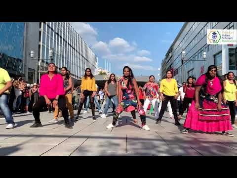 download lagu mp3 mp4 Bollywood Cinema In Frankfurt, download lagu Bollywood Cinema In Frankfurt gratis, unduh video klip Bollywood Cinema In Frankfurt