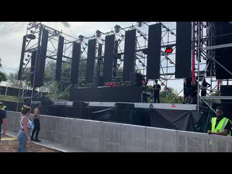 2 Minutes With Julia Govor @ Marvellous Island Festival Torcy Paris 19 Septembre 2021.