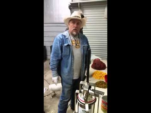 Making jalapeño and cheese sausage