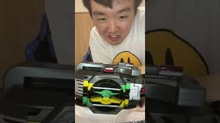 大人向けの仮面ライダーベルトを買って子供のように喜ぶ19歳　＃shorts