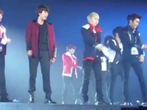 [SS4 PARIS] 120406 Super Junior - Superman (1)