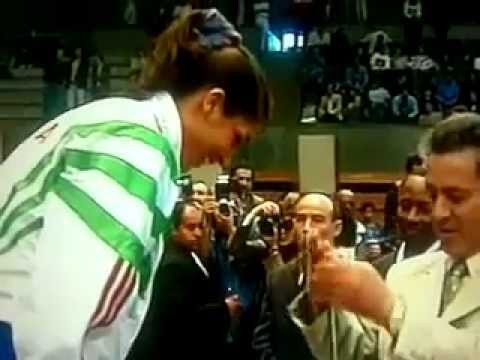 salima souakri "awtar /3/ canal algerie.mp4