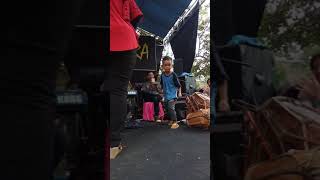 Download lagu NGAKAK BERJAMAAH BOCAH KECIL JOGET KOCAK BANGET mp3 Download lagu NGAKAK BERJAMAAH BOCAH KECIL JOGET KOCAK BANGET mp3