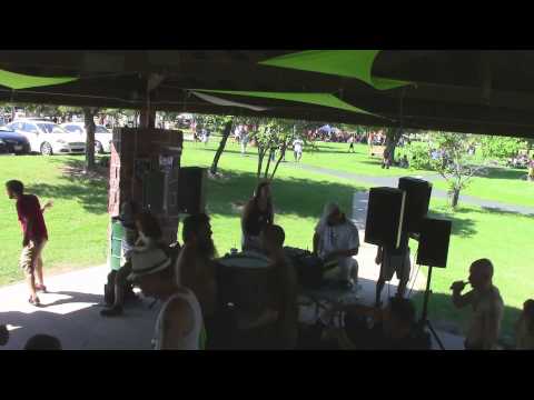 Jen Z & Dienda - Party in the Park 12 (St. Louis, MO - 2013-08-10)
