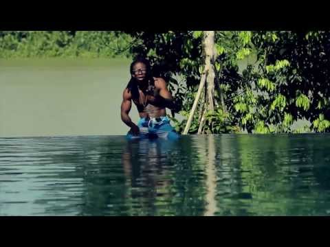 SCRAPPY W - DIKKE VROUWEN