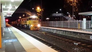 preview picture of video 'Aurizon 2321+23?? lead an empty Coal Train through Wacol'