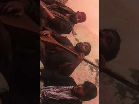 در باغ گل چیدنت