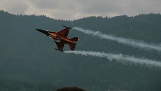preview picture of video 'Fokker F-16AM Fighting Falcon (J-015)-AirPower13, Zeltweg (28.06.2013.) 1080p'
