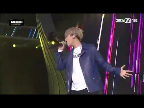 MAMA 2015 - EXO Drop That Baekhyun and Chen High Note