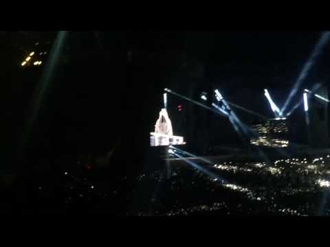 Rihanna - Woo @ ANTI WORLD TOUR MUNICH 08/07/2016