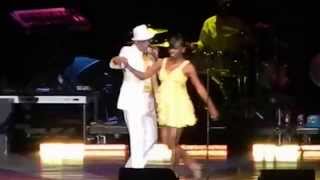 Charlie Wilson performing &quot;Life of the Party&quot;