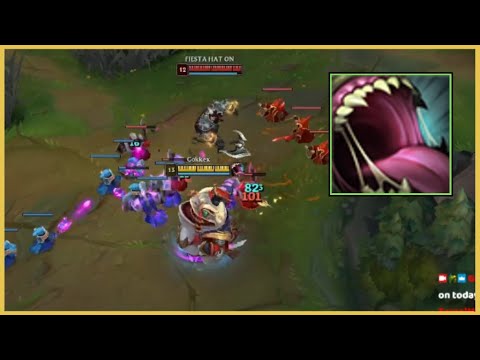 How To Make Your Enemy Darius Useless... | League of Legends Clip