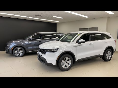 LIVE: Kia Sorento - Key differences in features that may help you decide which trim is best for you!