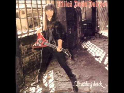 Corellxx MILOS DODO DOLEZAL - Kyvadlo casu.wmv