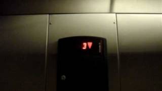 preview picture of video 'Schindler Hydraulic Elevator @ Days Inn Forest Park GA'