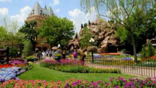 Download lagu Walt Disney World 2010 mp3