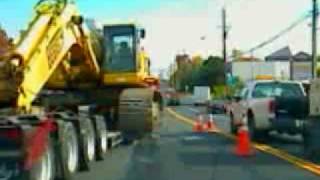 preview picture of video 'pilotcar.tv™ - Komatsu PC600 road construction Norwalk CT'