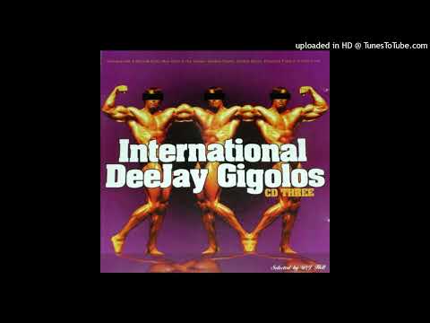 Elbee Bad - New Age House (Berlin City Mix)