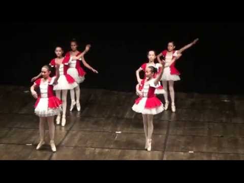 Saggio della scuola zephyr a castelfiorentino del 26/06/2016 Danza classica(  芭蕾舞）