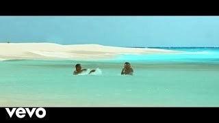 Video Solo Contigo de Omar Acedo