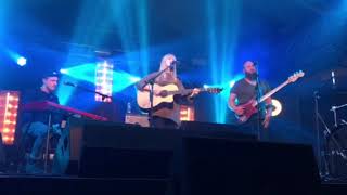 Lucy Rose - I Can’t Change It All live