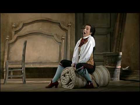 Mozart: "Non so più" - Marina Comparato (Cherubino)