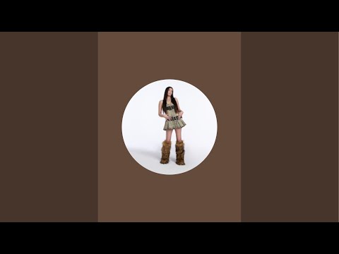 Courtney Hadwin is live