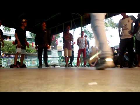 Flash Killa vs Raiden - SEMI FINAL ( STREET CUT 2017)