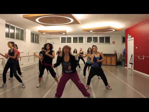 Zumba (Warm up) - Tonight I'm loving you