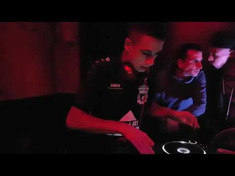 04 46 Uhr ReqMeq MF 3