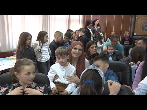 Dodela nagrada i priznanja Dečijeg saveza opštine Raška na literarno likovnom konkursu MAMA