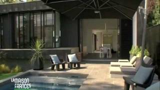 preview picture of video 'Cap Est Lagoon Resort & Spa - La maison - France 5.avi'