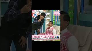 春日、椅子、破壊。