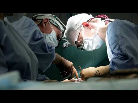 Документальный ролик о работе кардиохирурга