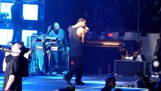 Drake - Stay Schemin LIVE!! (Club Paradise)