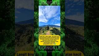 Download lagu Jalan Sunyi Menuju Kaki Gunung 🌿 | Keindahan Alam Pedesaan  #short #pemandanganpegunungan mp3