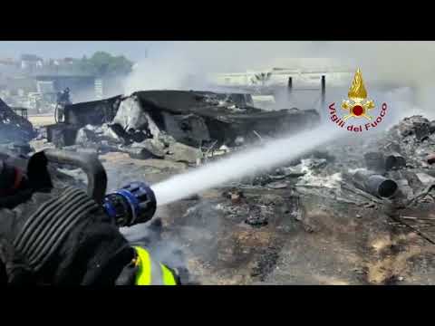 Incendio devasta azienda a Quartu