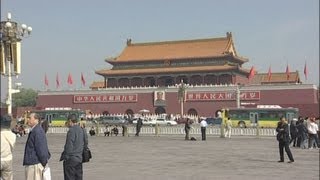 preview picture of video 'Tian´anmen Platz, Peking - China Travel Channel'