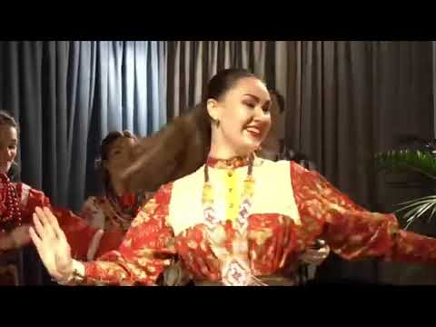 Праздничный онлайн-концерт "Новогодние посиделки" с участием ансамбля "Белое Злато"