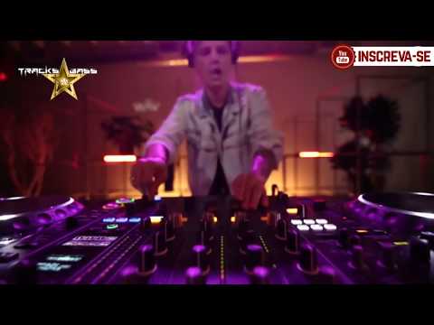 J. WORRA (Set In The Lab LA) 🔔 #TracksBass ✔