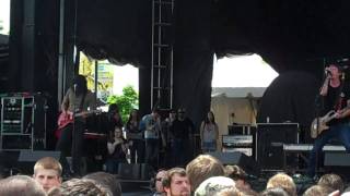 Trust Company - Dreaming in Black &amp; White Live at Rock On The Range