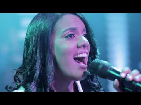 Sugey Holguin - Toda Gloria (Vídeo Oficial)