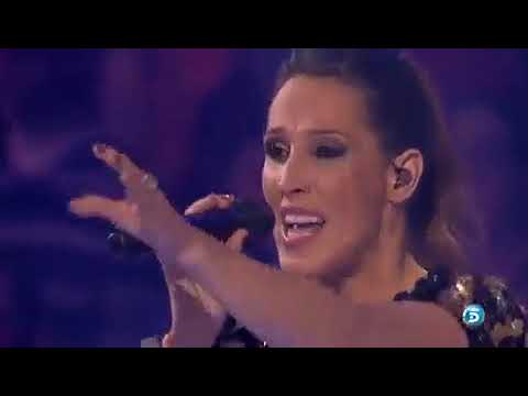María parrado y Malú cantando ni un segundo en la voz kids -2014