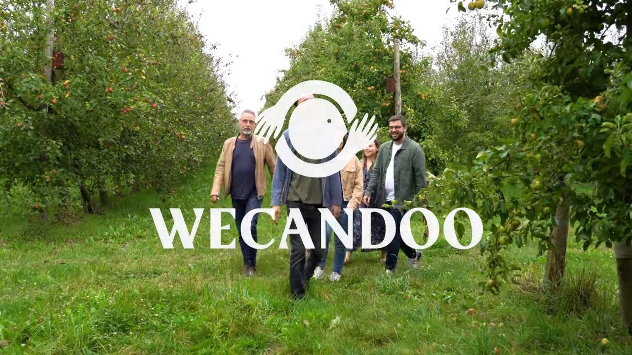 Visitez une cidrerie et dégustez du cidre avec Théo ou Robin - Vidéo