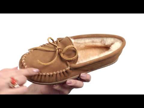 minnetonka sheepskin hardsole moc