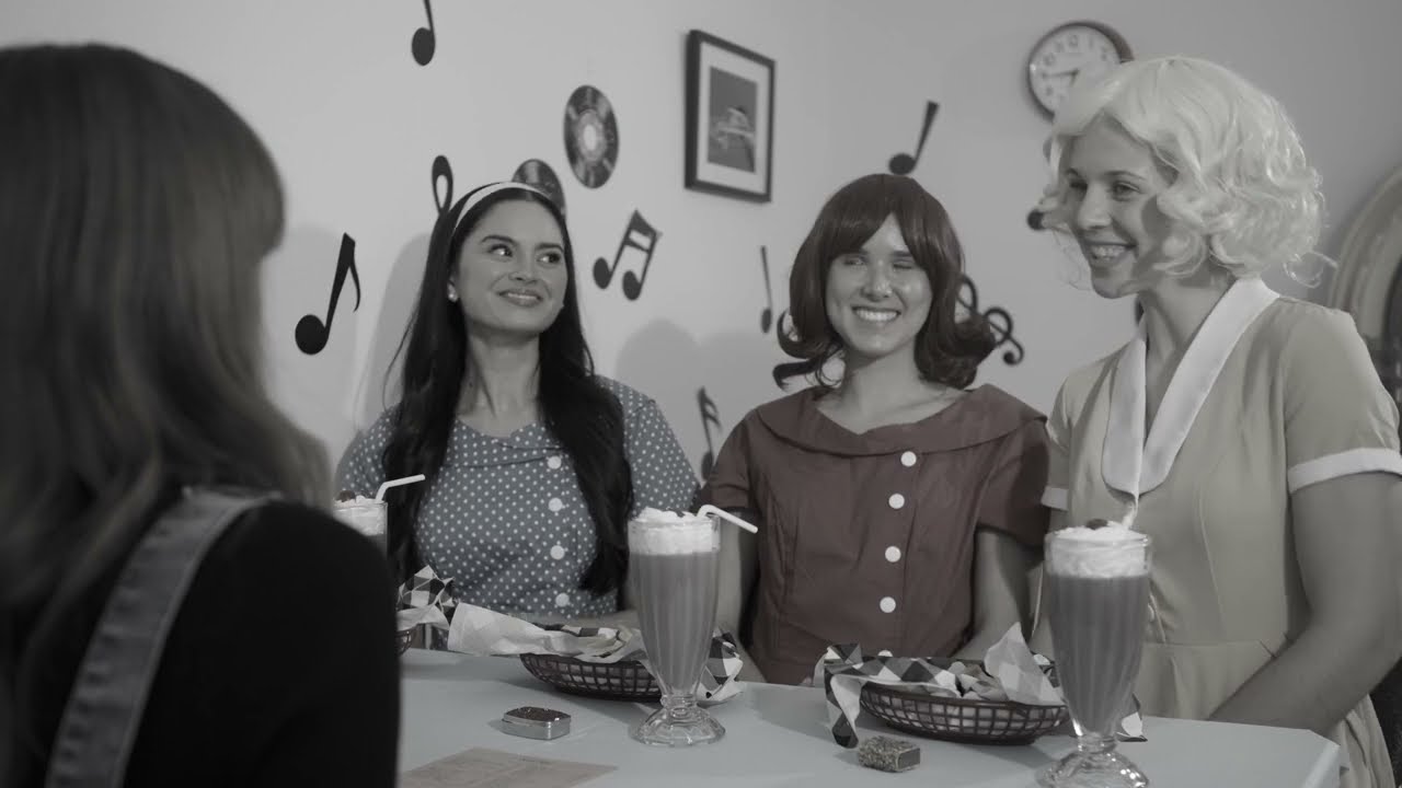 Trapped_in_Tinseltown_snippet