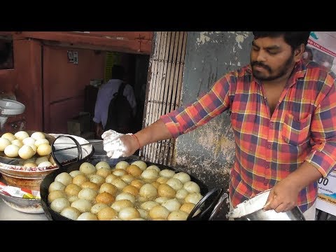 AM Tiffin Center - Hyderabadi People Enjoying Breakfast - Mysore Bonda/Vada/Puri/Idli